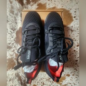 Under Armour Tribase Reign 7.5 Black